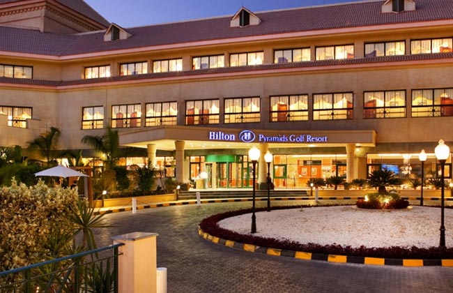 hilton-pyramids-golf-resort